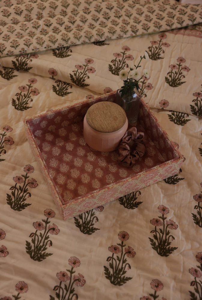 Paxford willow quilted bedspread with a fabric tray