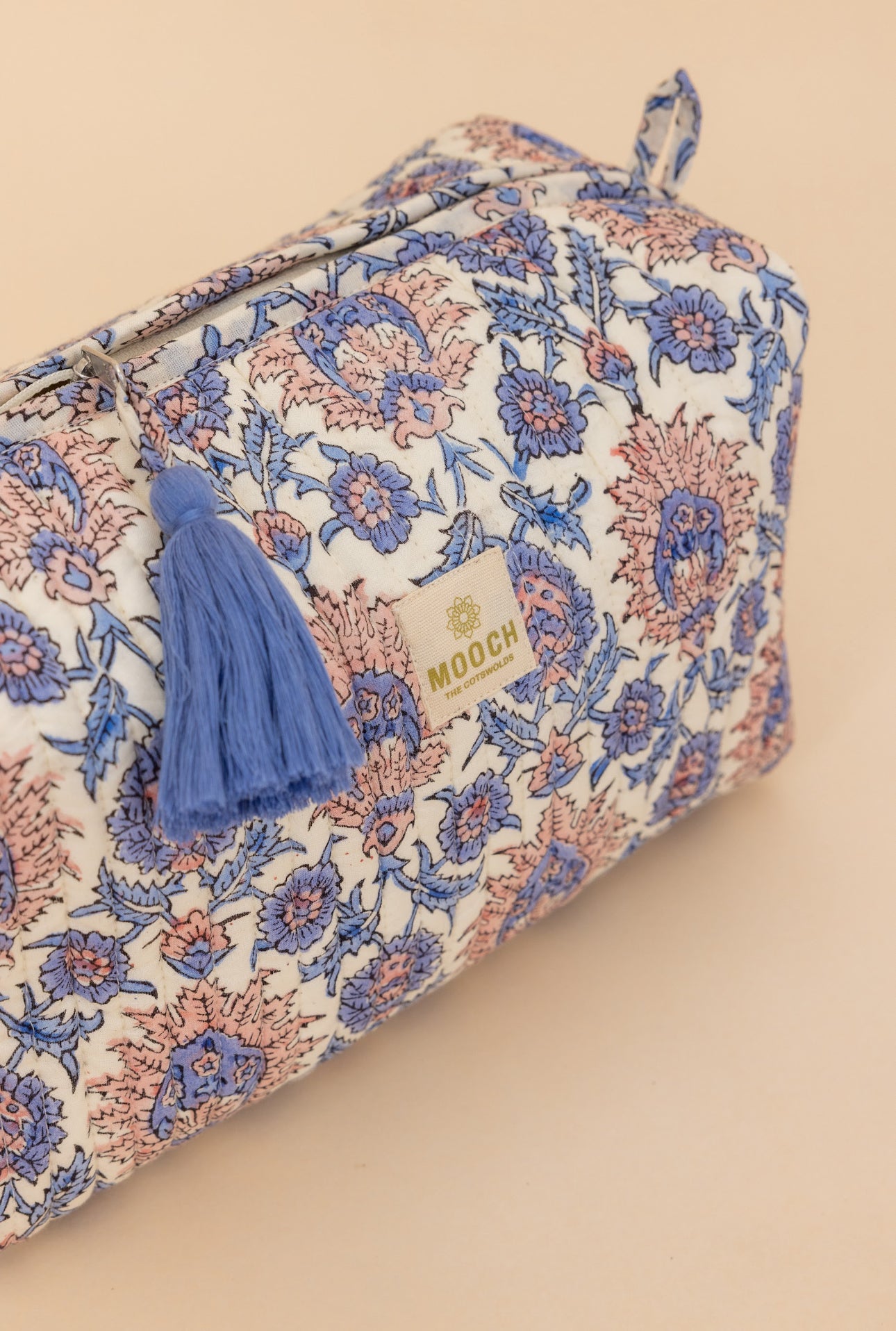 Mona Lavender Wash Bag