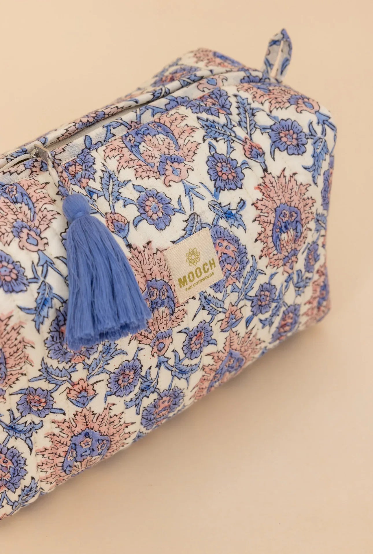 Mona Lavender Wash Bag