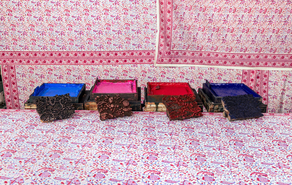 Luxury Quilted Bedspread / Eiderdown - Broad Campden Poppy