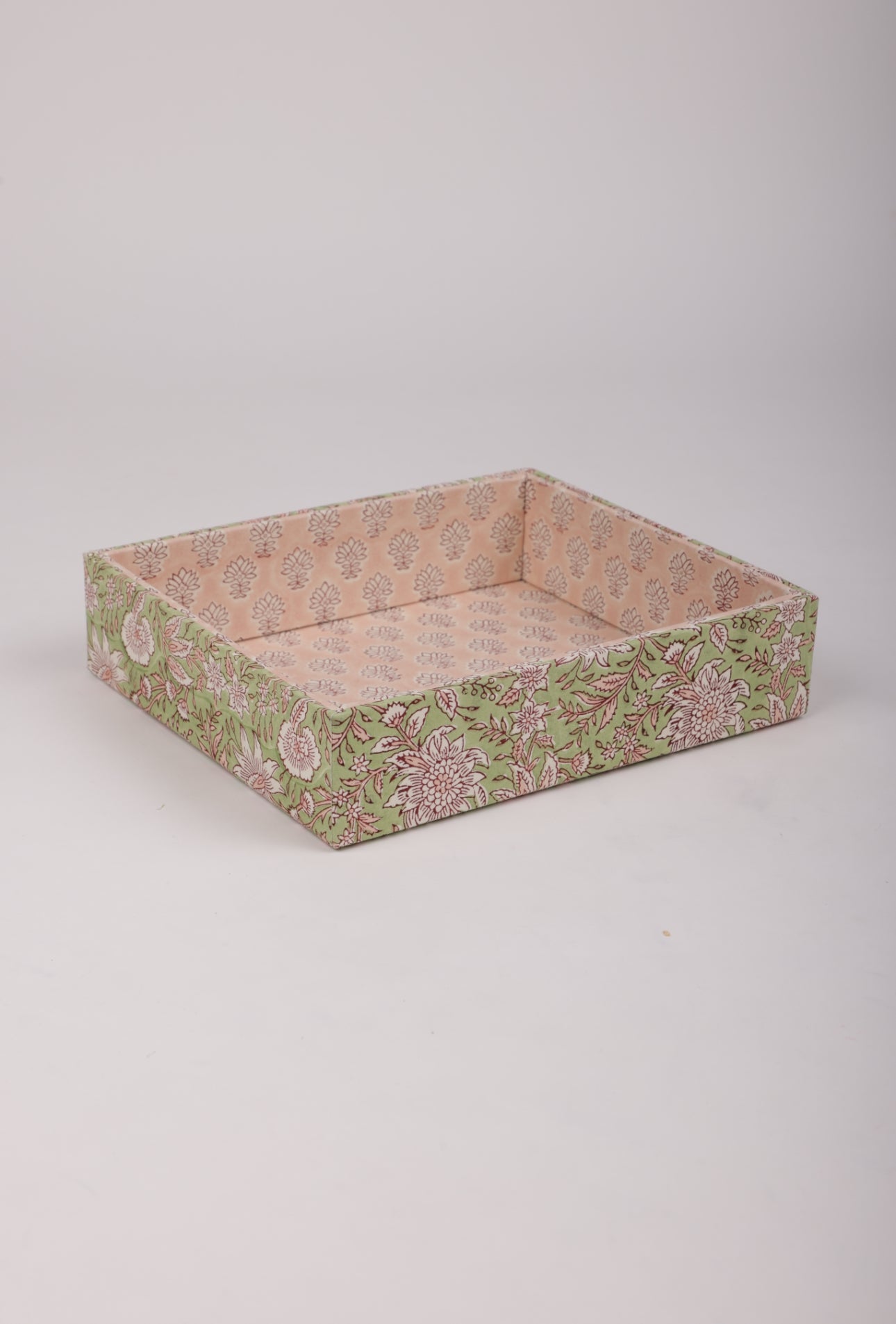 Handmade Luxury Tray - Ebrington Meadow
