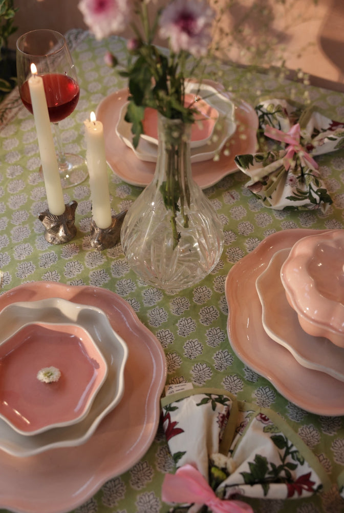 Printed Tablecloth - Paxford Willow