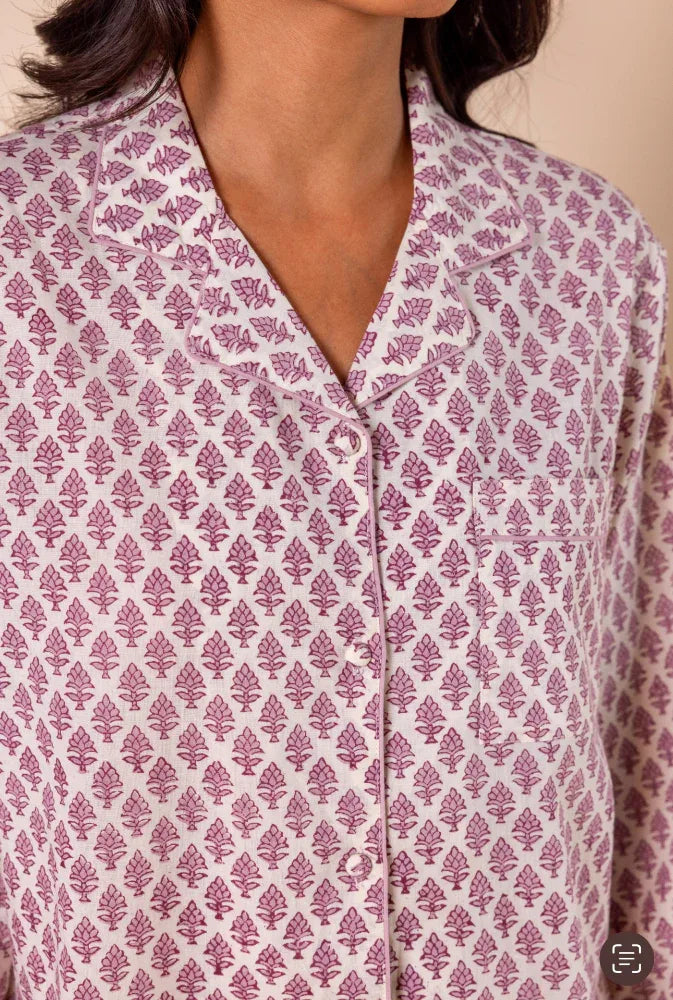 Hand-printed ditsy shadow cotton pyjamas - close up of floral print detail