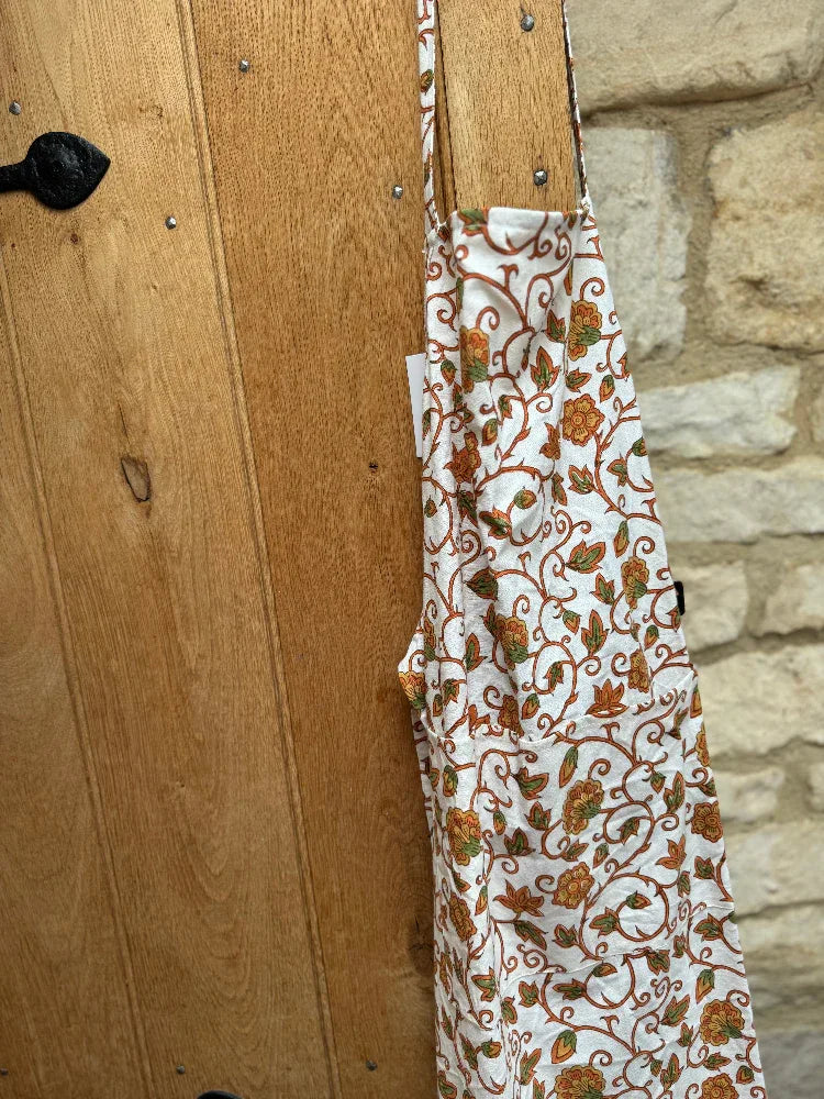 Printed Apron - Coneygree Autumn