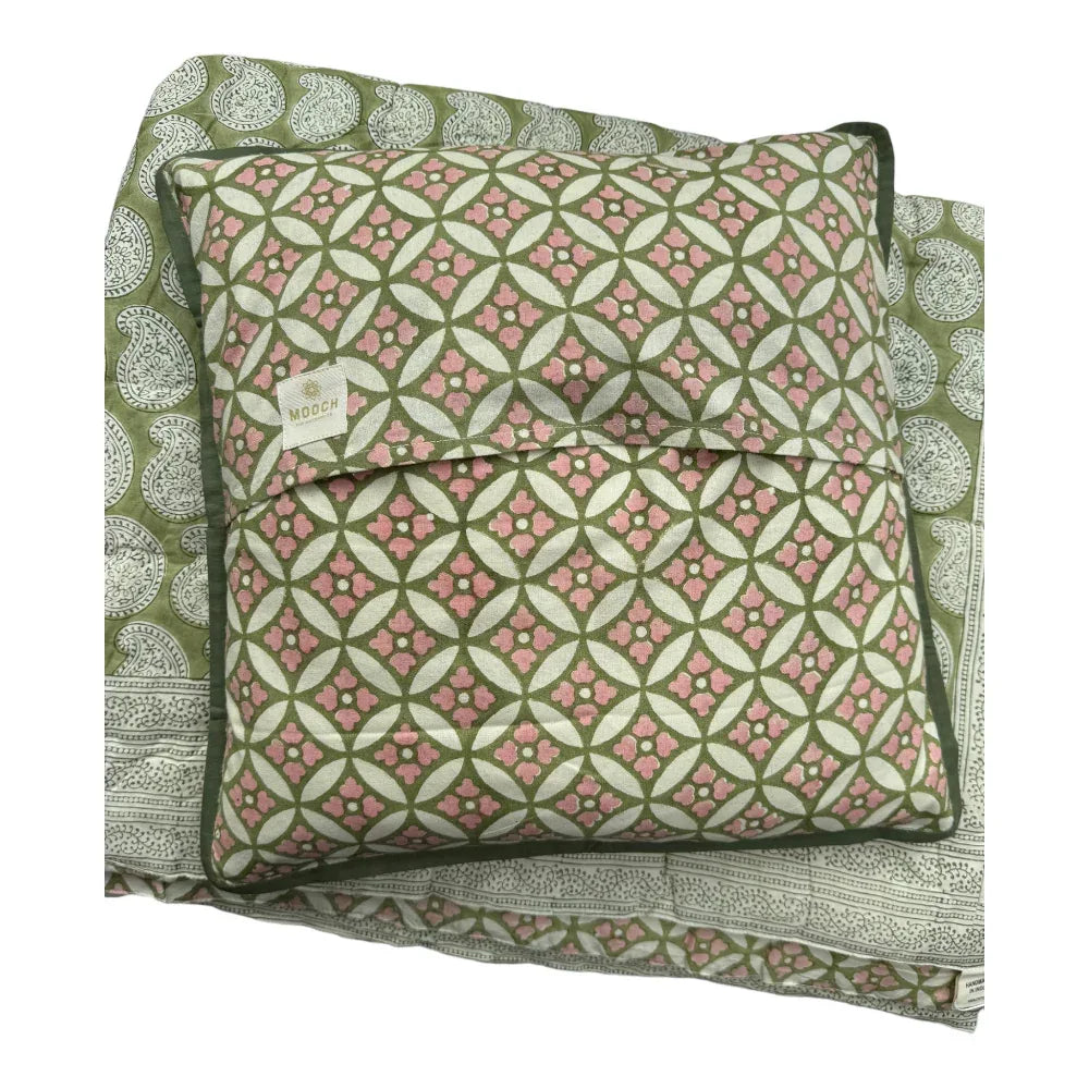 Luxury Quilted Bedspread / Eiderdown - Blockley Sage