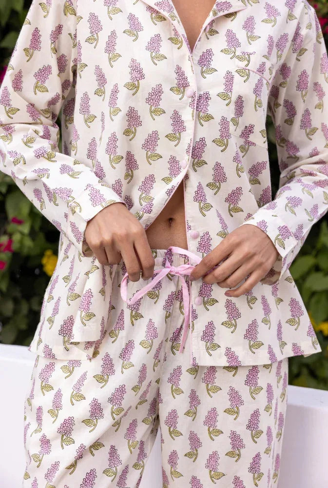 Block printed cotton pyjamas detail - Veronica Mauve pattern close up