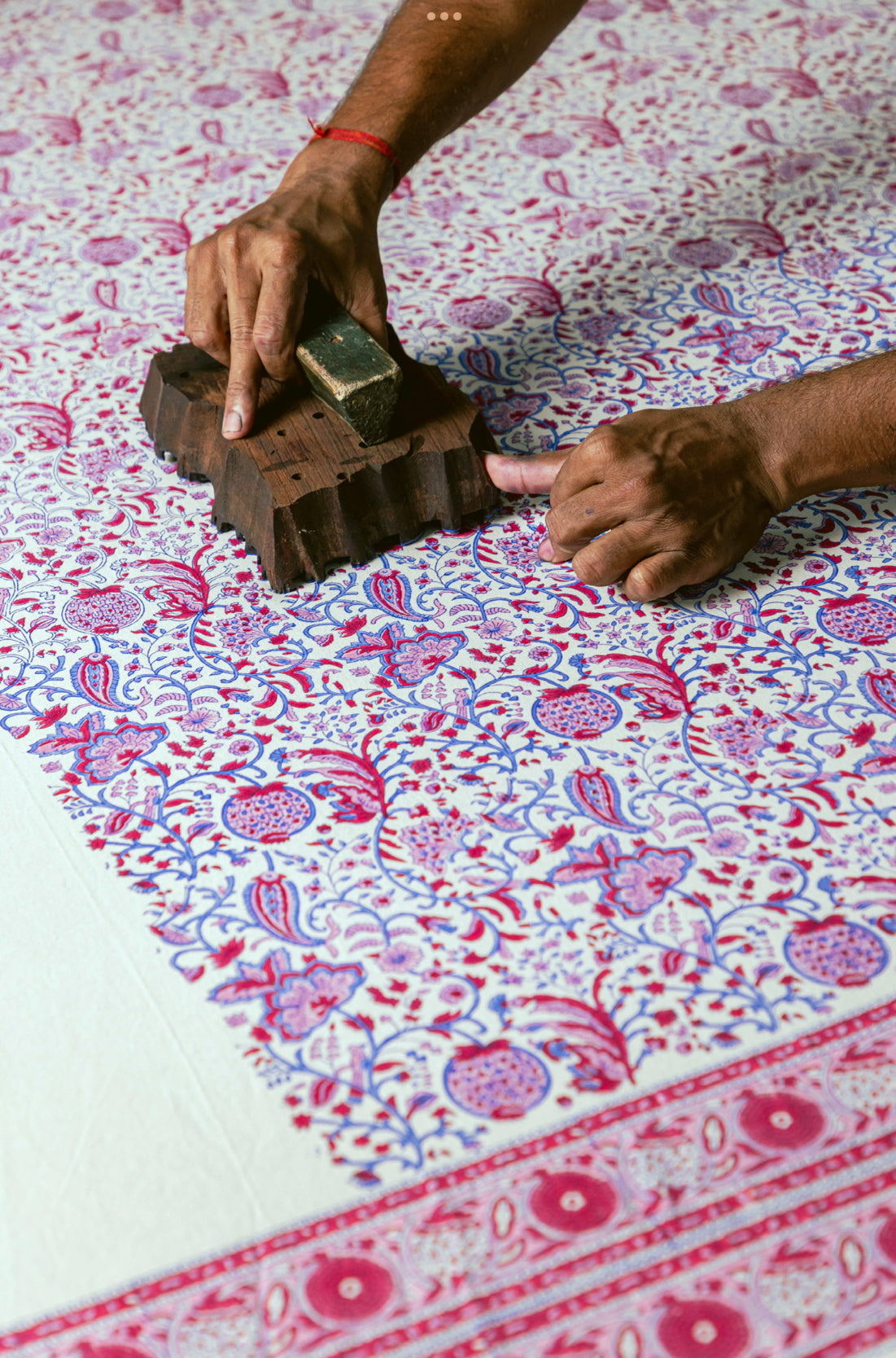 Quilted Bedspread / Eiderdown - Broad Campden Poppy