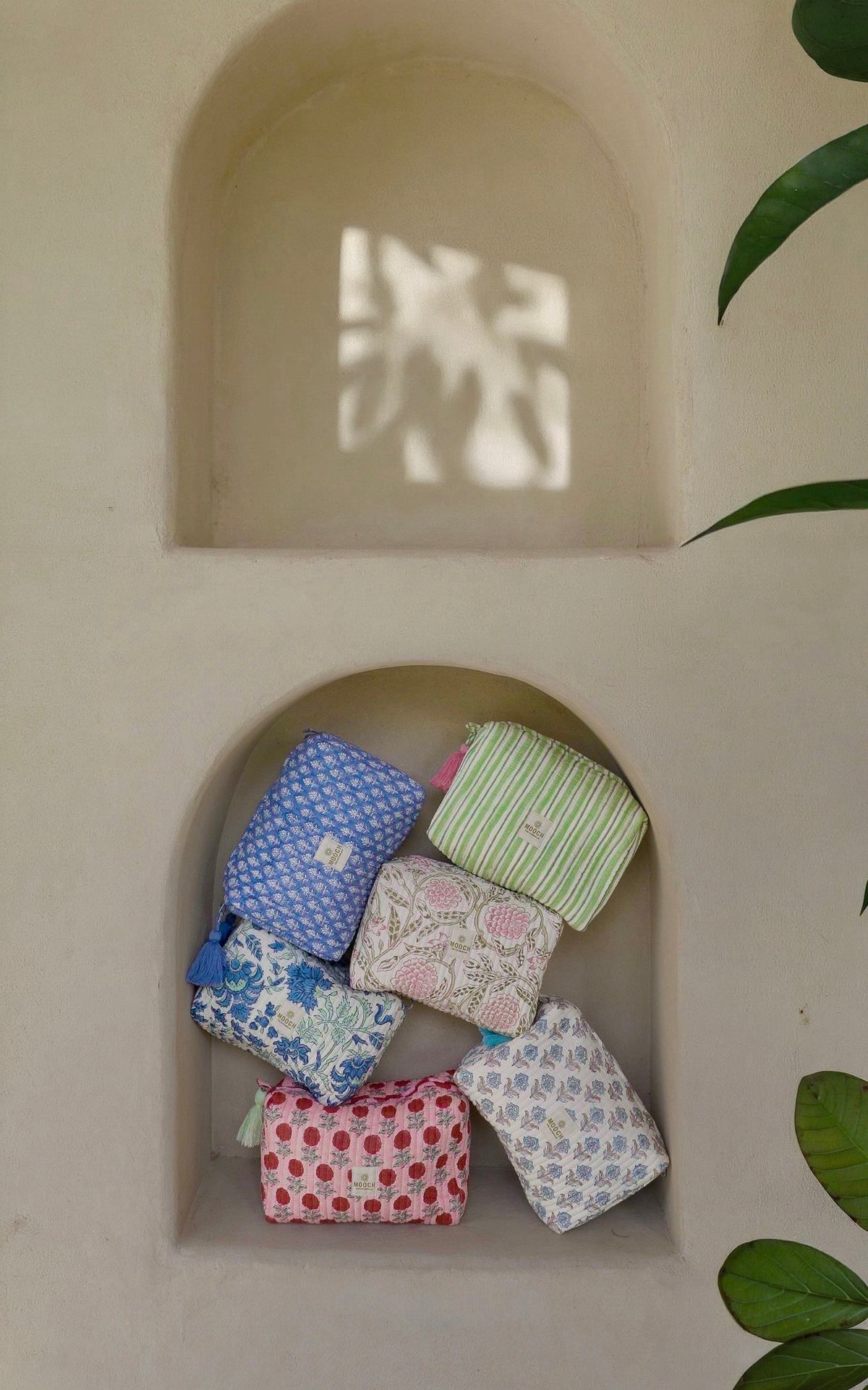 Wolds Bloom Cosmetic Bag