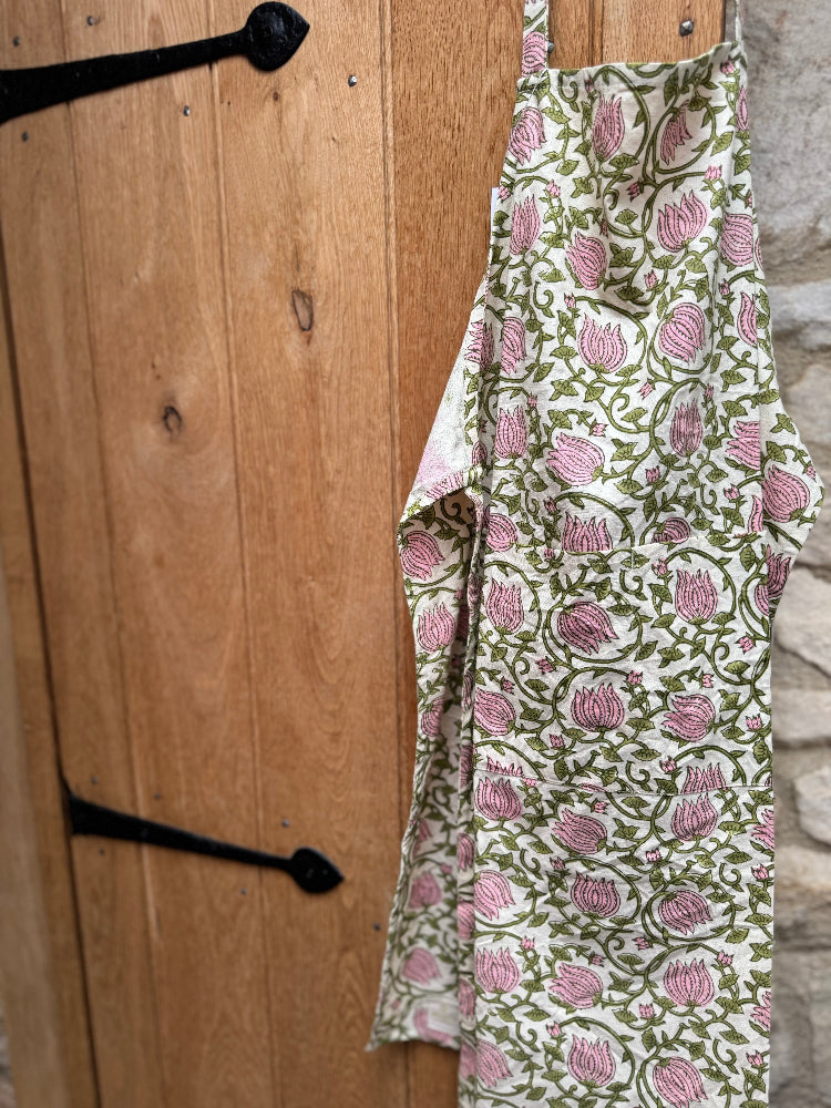 Printed Apron - Broadway Rose