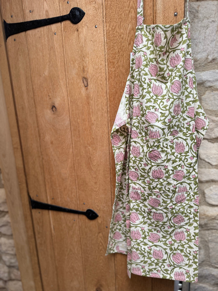 Printed Apron - Broadway Rose