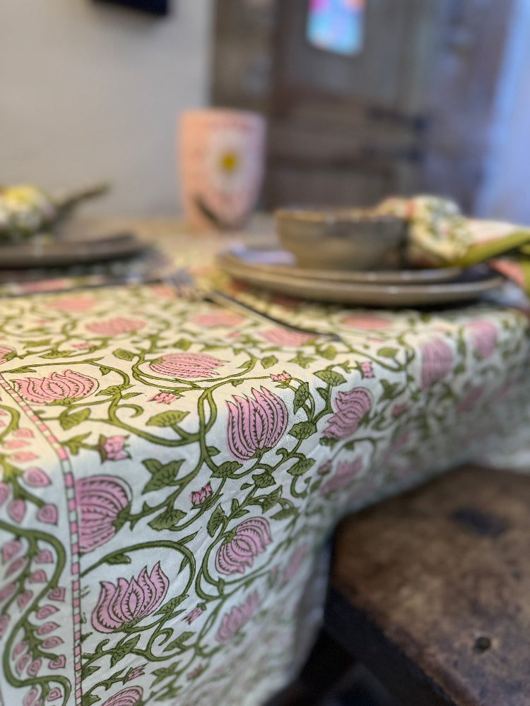 Printed Napkins (Pack of 4) - Broadway Rose